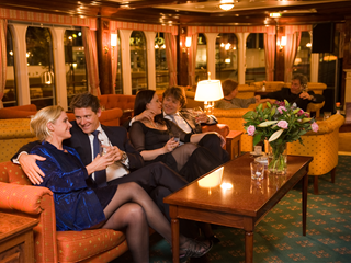 Royal Crown lounge